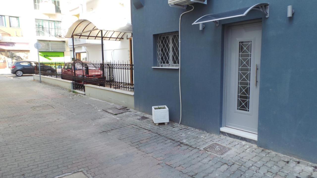 Katie'S Blue House Lägenhet Volos Exteriör bild